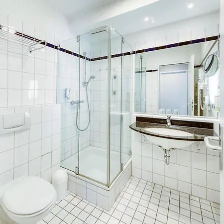 - Charmante An Der Seebruecke Zingst