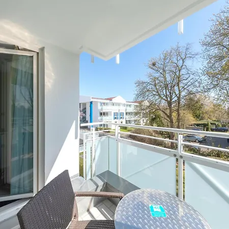 - Charmante An Der Seebruecke